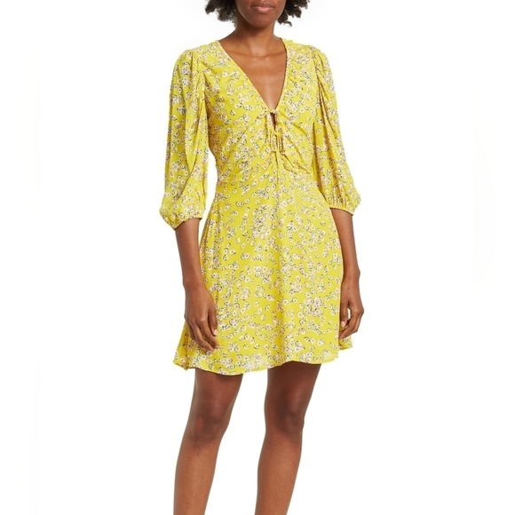 NWT NICHOLAS Danni Floral Front Tie Yellow Mini Dress‎ 4 - Picture 1 of 3